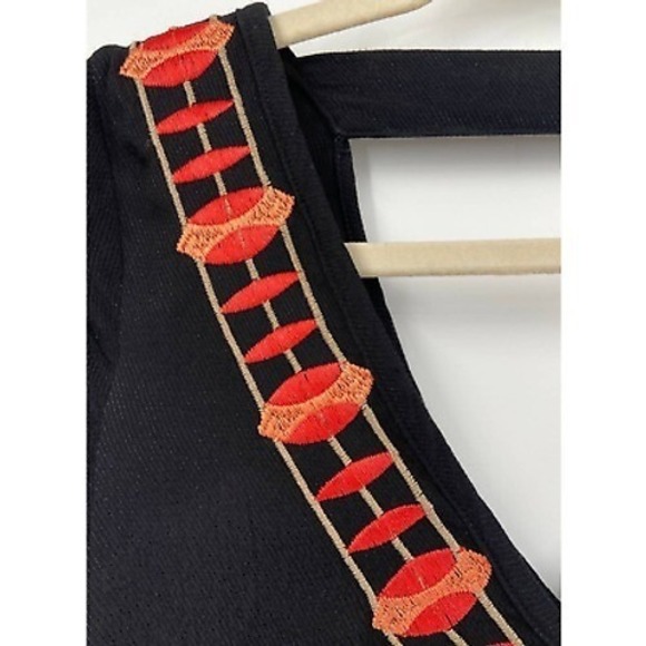 The Wallflower Black Embroidered Boho Crop Top XS Festival Indie Cottagecore - Picture 9 of 12